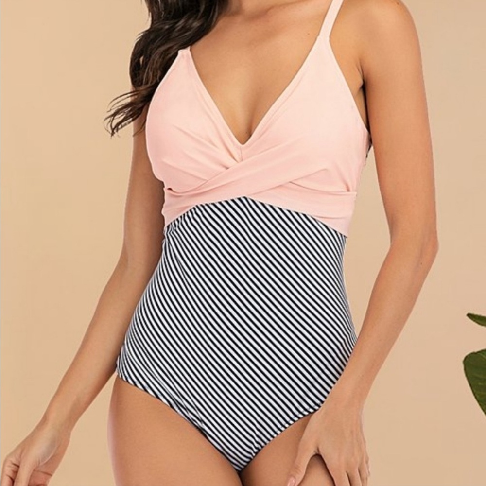 Women’s Swim One Piece Bathing Suit NWOT size XL pink, white + blue striped